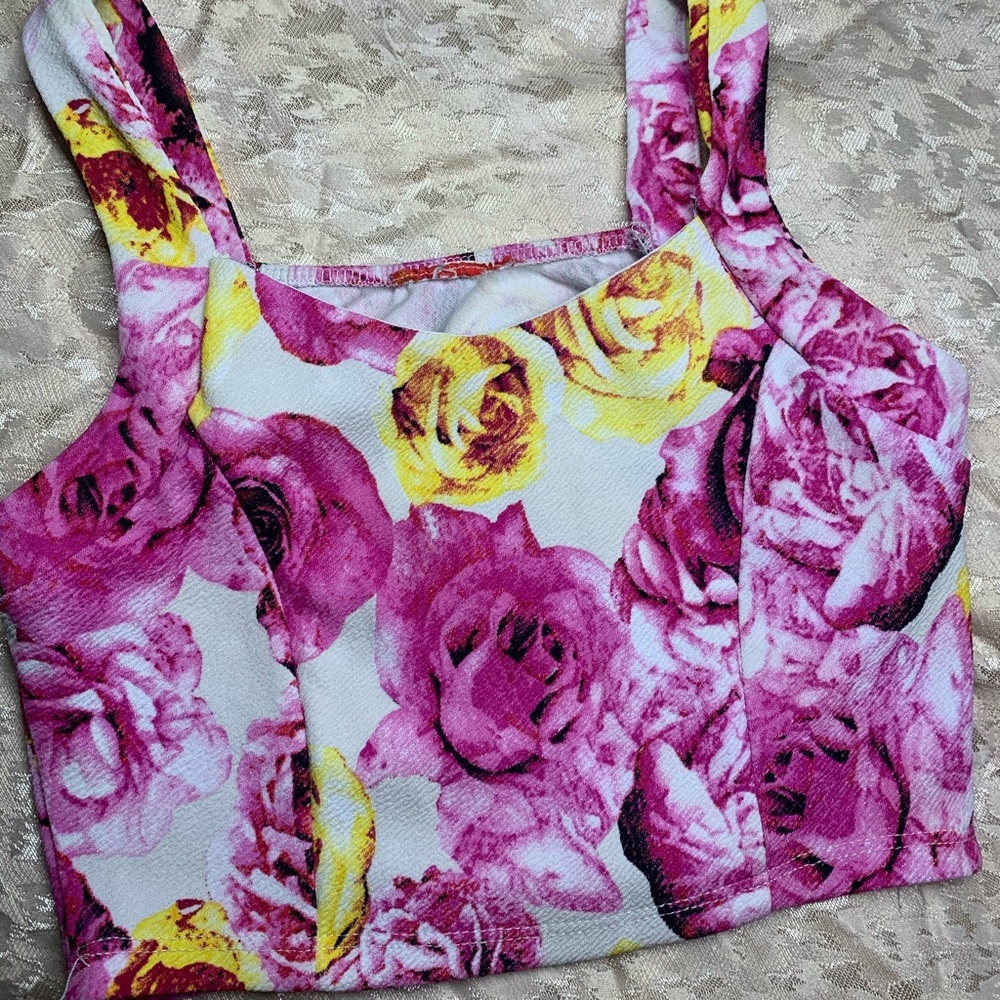 Floral crop top